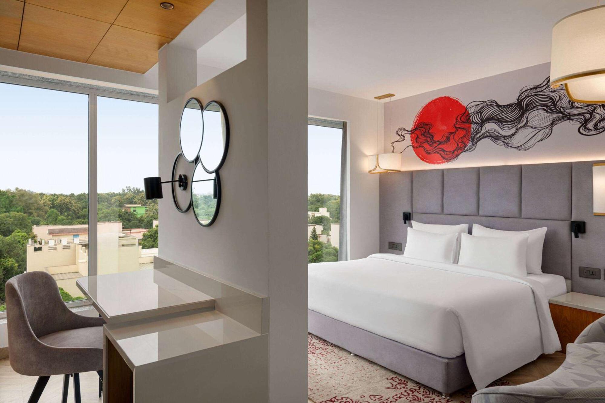 Ramada By Wyndham Gorakhpur Gorakhnath Mandir Road Hotel Kültér fotó